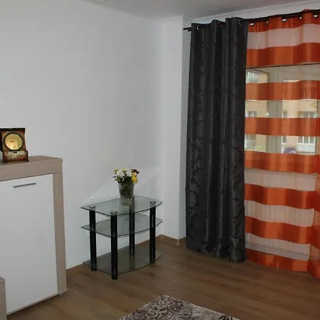 Aparttoamnei *
