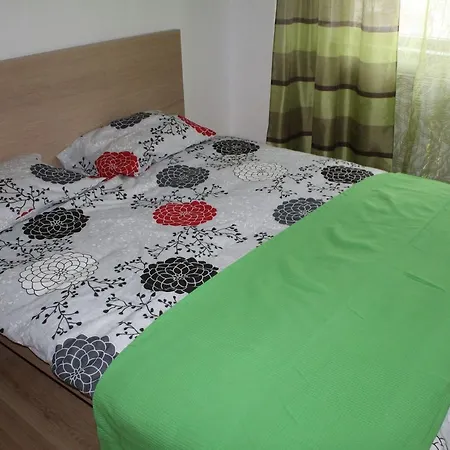 Lejlighed Aparttoamnei *
